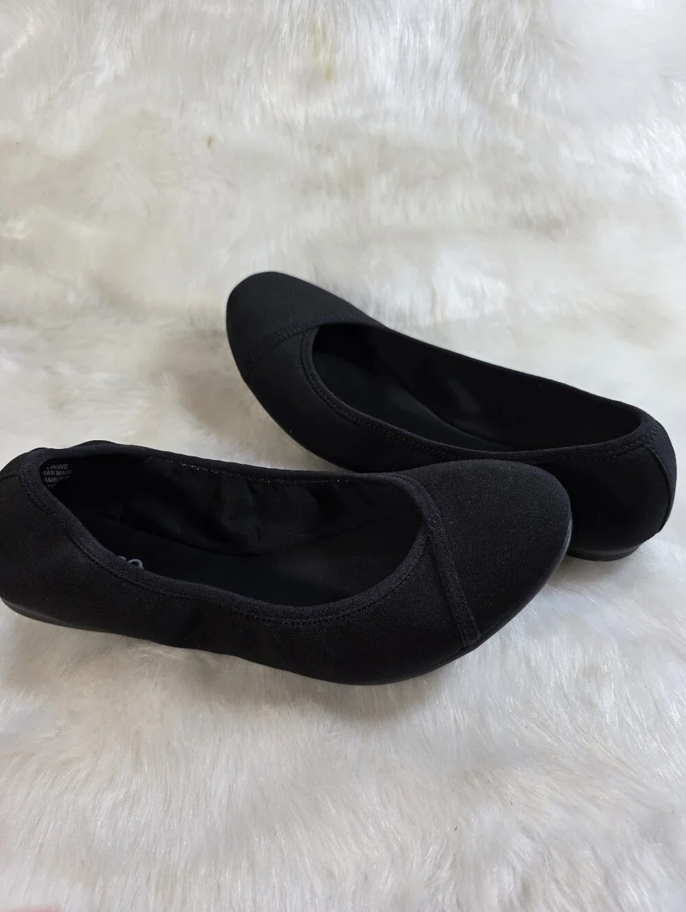 Easy Spirit comfortable black